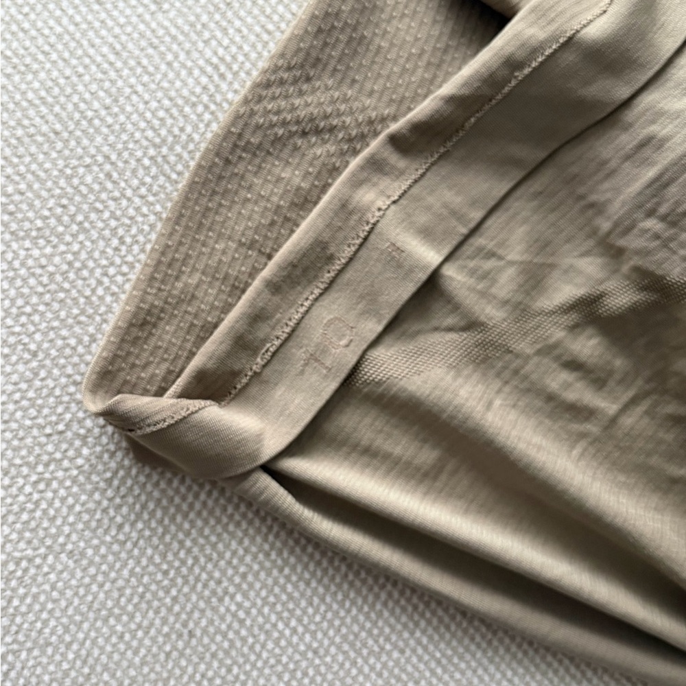 Swiftly Longsleeve - Picture 2 of 2